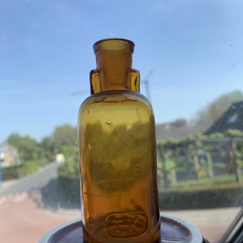 アンバーガラス 空きボトル アンティーク 花瓶 オランダ | Blue