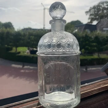 -SOLDOUT-フランス 60s GUERLAIN ゲラン ガラスボトル 空き香水