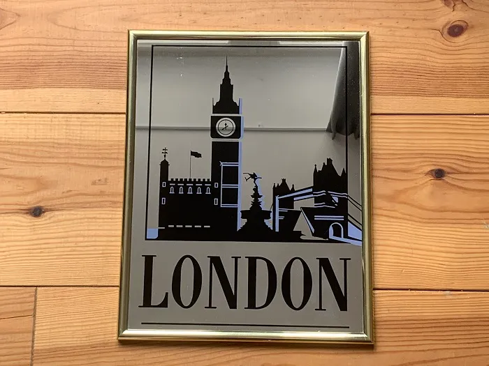 ロンドン LONDON 鏡 ミラー ヴィンテージ 90s