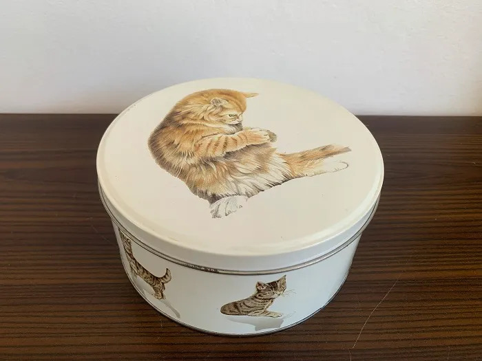 オランダ 80s ヴィンテージ 猫 キャット ティン缶 円形 大きめ