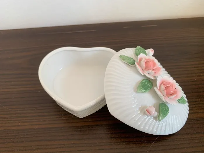 フランス 80s ピンク 薔薇 ハート 陶器 小物入れ ピルケース