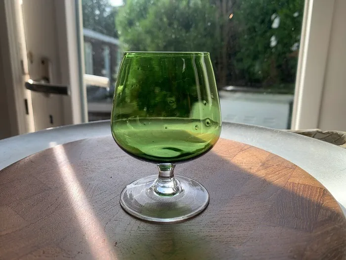 ドイツ 30s 吹きガラス グリーン ワイングラス・リキュールグラス