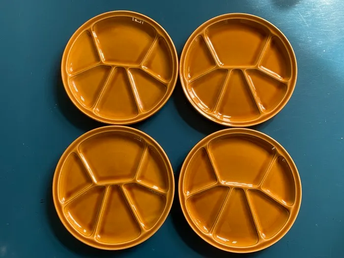 フランス 70s GIEN ジアン 陶器 フォンデュプレート 光沢 ブラウン ヴィンテージ皿 【オランダから直送】