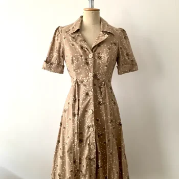 出品今日限り【激レア】BIBA Londonヴィンテージ 70s ワンピース古着 出品今日限り【激レア】BIBA Londonヴィンテージ 70s ワンピース