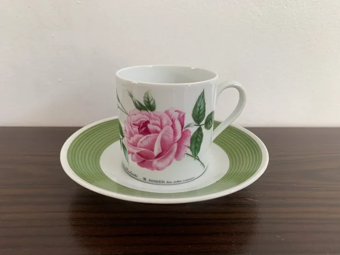 フッチェンロイター ピンクの薔薇 ボタニカル コーヒーカップ ＆ソーサー 陶器 ヴィンテージ ①