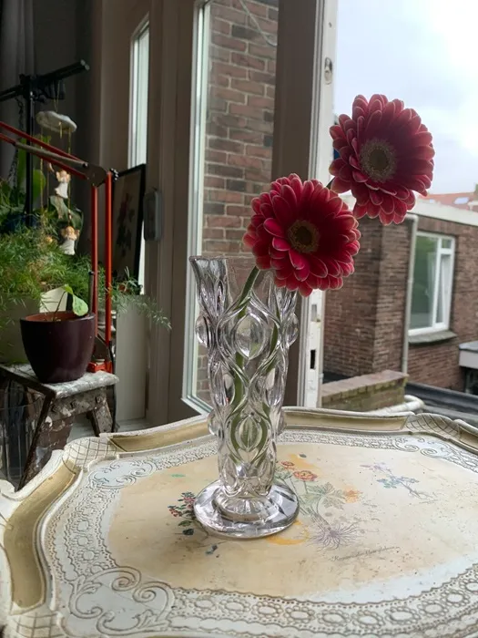 【オランダからお届け】フランス・パリ買い付け 50s ガラス 花瓶 フラワーベース プチプチ ヴィンテージ