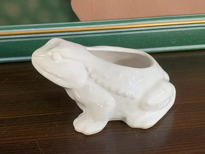 フランス 80s カエル 蛙 ホワイト 白 プランター・花瓶・置物 陶器 アンティーク