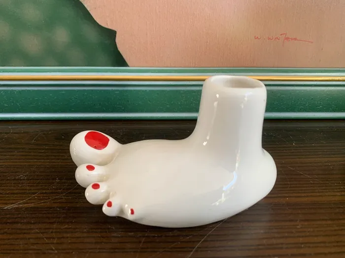 フランス 70s フラワー 花瓶 足 ホワイト 陶器 ヴィンテージ