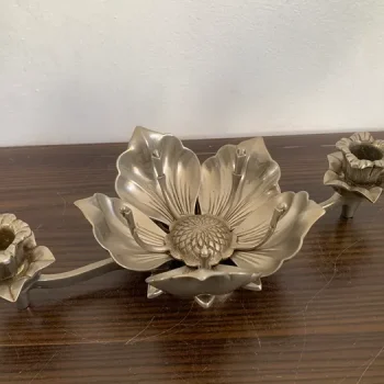 SOLDOUT-フランス 50s 蓮 花 キャンドルホルダー ティーライト