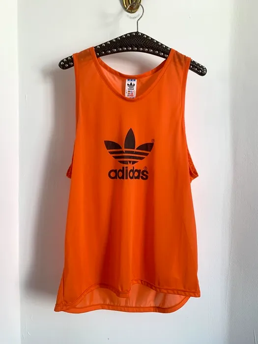 ハンガリー製 Adidas アディダス 古着 タンクトップ オレンジ ヴィンテージ
