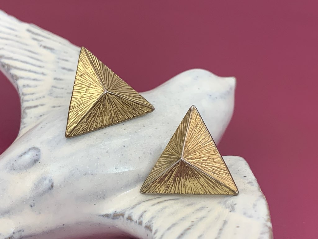アメリカ 70s ピアス ピラミッド ゴールド 三角形 ヴィンテージ