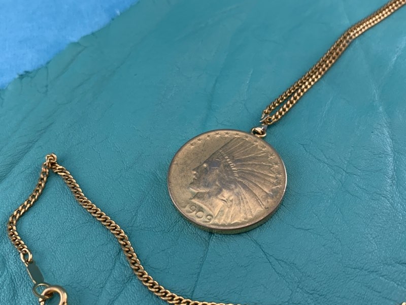 アメリカ インディアンヘッド イーグル 10ドル硬貨 コイン ゴールド調 ヴィンテージ ネックレス コスチュームジュエリー