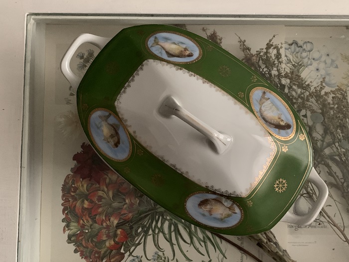-SOLDOUT-チェコスロバキア 1941年〜45年 Epiag(エピアグ) グリーン ゴールド 魚 大皿 スープボウル 陶器 ヴィンテージ・アンティーク
