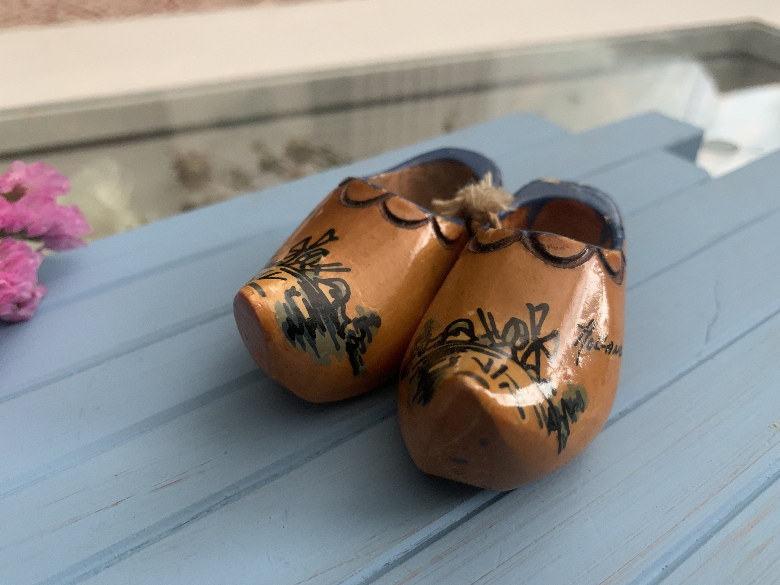 -SOLDOUT-オランダ 小さな木製靴 木彫り ウィンドミル 両足 ヴィンテージ・アンティーク
