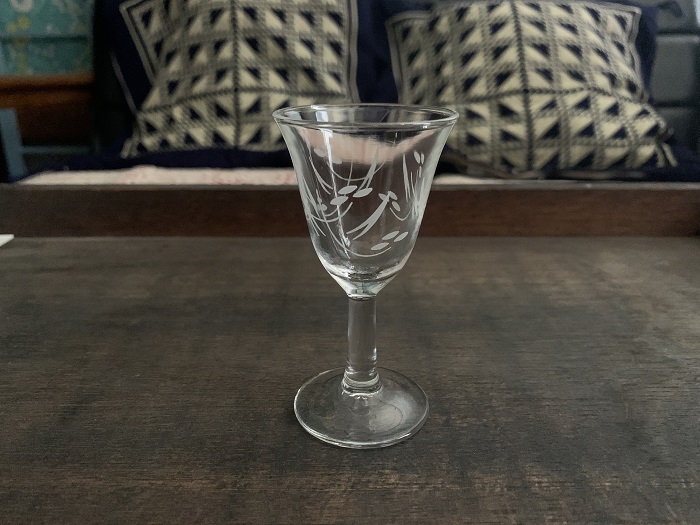 -SOLDOUT-ベルギー 50s カットガラス お花 リキュールグラス アンティーク ヴィンテージ ミニグラス