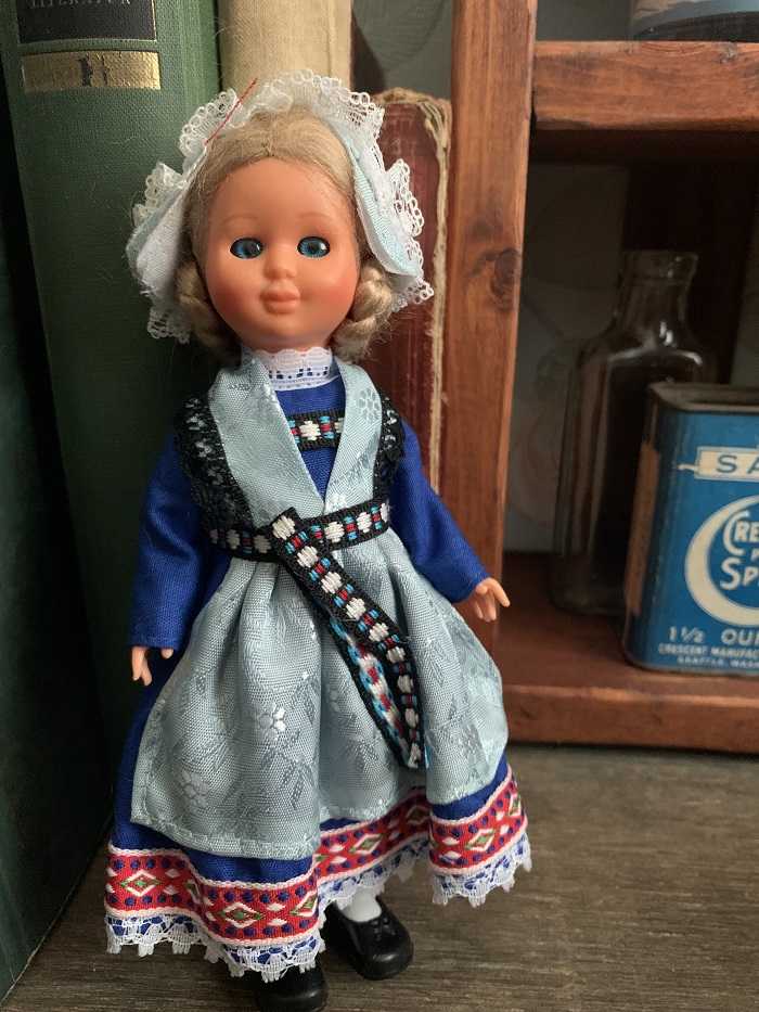 ドイツ 60s シュナイダー アルテスランド 人形・ドール 民族衣装