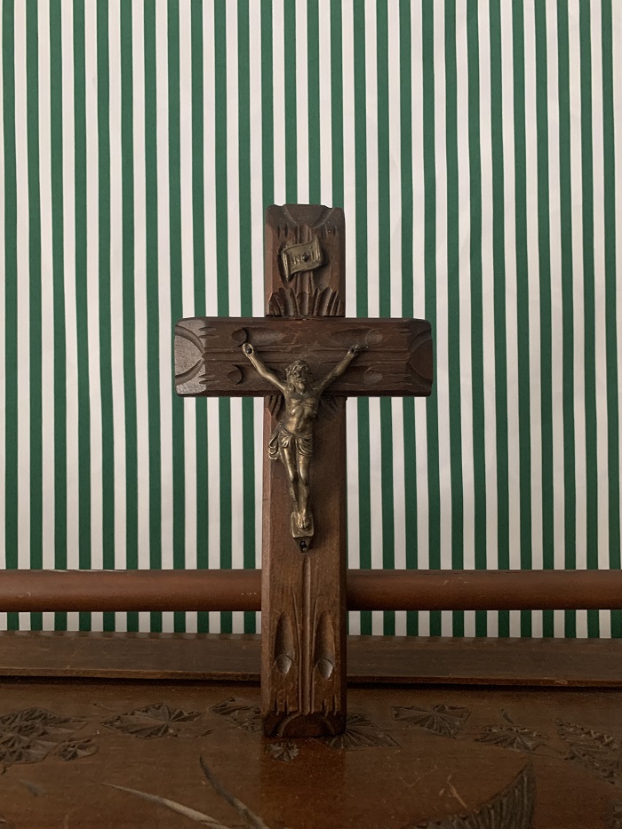 フランス 50s INRI 木製 手彫り ヴィンテージクロス・十字架 壁掛け