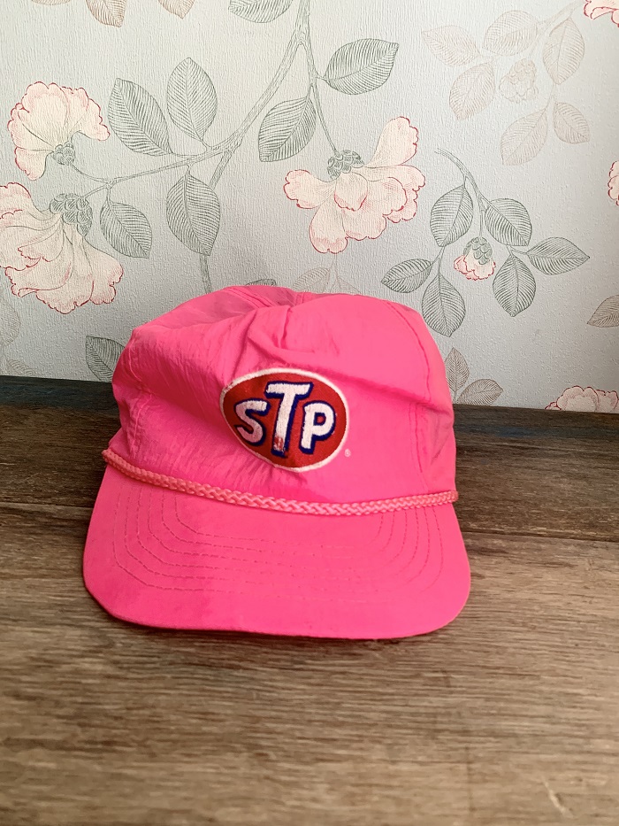 -SOLDOUT-アメリカ 80s 90s STP 刺繍 ネオンピンク ベースボールキャップ 帽子 ヴィンテージ