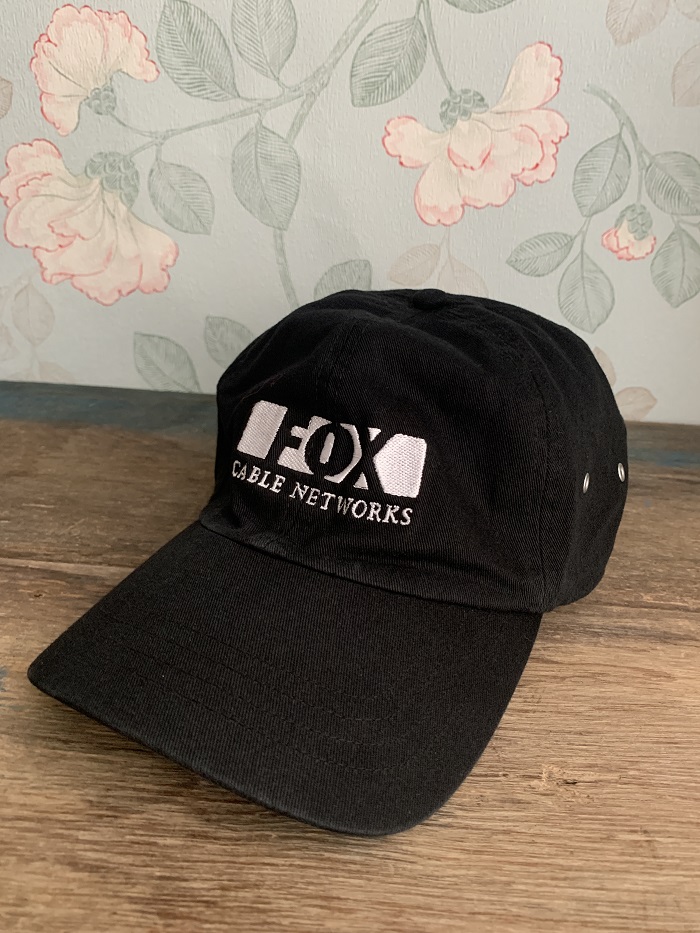 アメリカ 80s 90s FOX cable network フォックス 刺繍 ホワイト ブラック 黒 ベースボールキャップ 帽子 ヴィンテージ
