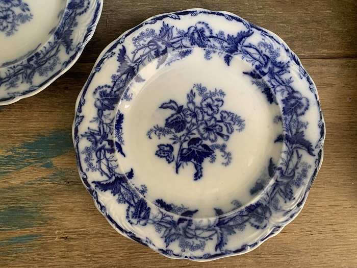 ベルギー 1900年前後 Boch Freres(ボッホ フレール) 陶器 ALTHEA Flow Blue フローブルー 皿 プレート アンティーク