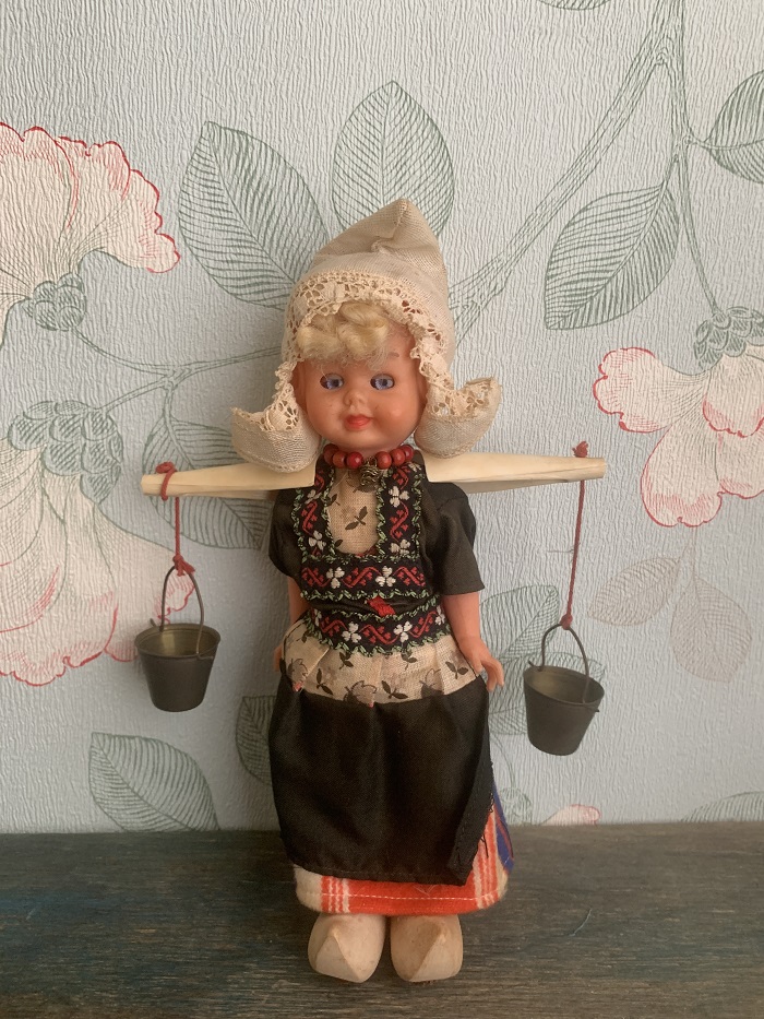 ドイツ 60s ドール・人形・フィギュア 民族衣装 ヴィンテージ