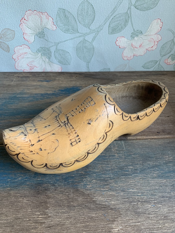 -SOLDOUT-オランダ 木製靴 木彫り 手彫り 靴 右足 ウィンドミル ヴィンテージ・アンティーク