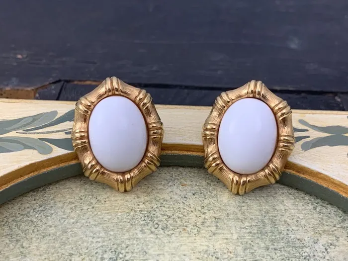 アメリカ 80s MONET ピアス ホワイト 大ぶり ヴィンテージ