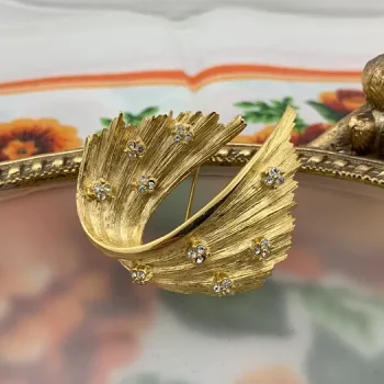 超希少　GIVENCHY　パール　ブローチ　ヴィンテージ GIVENCHYジバンシィ パール リボン ブローチ / ヴィンテージ