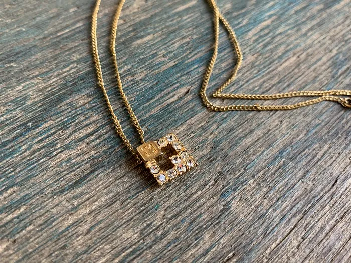 フランス 80s GIVENCHY ロゴ  Gマーク ひし形 ヴィンテージ ネックレス