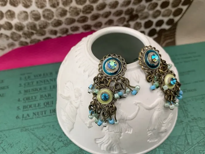 ベルギー 70s ピアス ブルーガラス ビーズ  ヴィンテージ