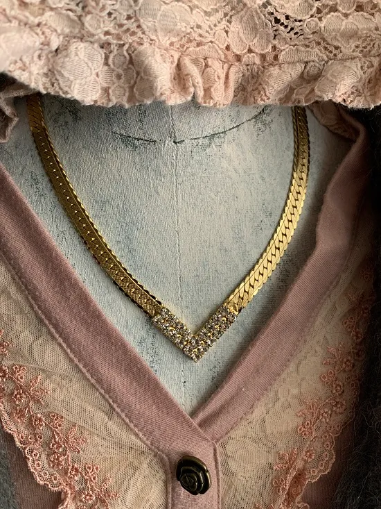 フランス 80s ネックレス ゴールド ガラス V字 スネークチェーン ヴィンテージ